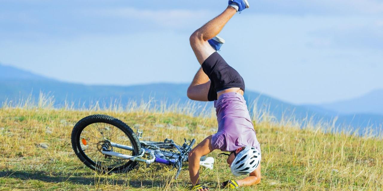 22 tips keuze fietshelm en 6 tips gebruik en onderhoud fietshelm